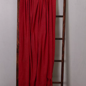 Chillie Red Throw